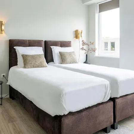 Lejlighed Aircon-suite With Shared Kitchen And Free Parking