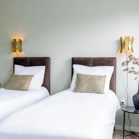 Aircon Near Tilburg & Efteling Park Apartment *