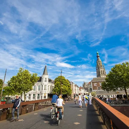 아파트 Aircon Near Tilburg & Efteling Park Geertruidenberg