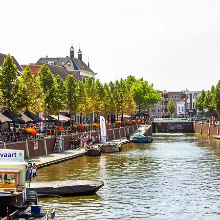 아파트 Aircon Near Tilburg & Efteling Park *